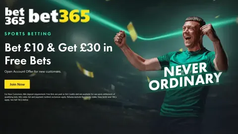 致敬社区英雄！鲁本荣获PFA西北足球奖——社区贡献卓越奖，荣耀加冕！